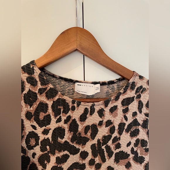 ASOS Size 4 Leopard Print Dress. - Picture 3 of 4